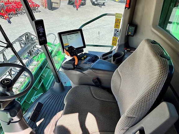 John Deere S 780 12 of 17