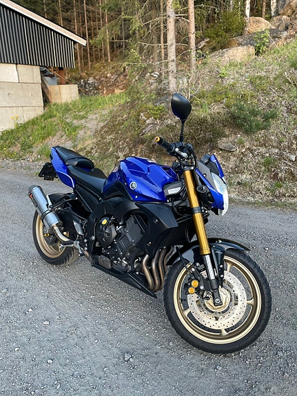 Yamaha Fz8-n 2 of 3