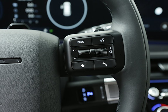 Hyundai Santa Fe 19 of 26