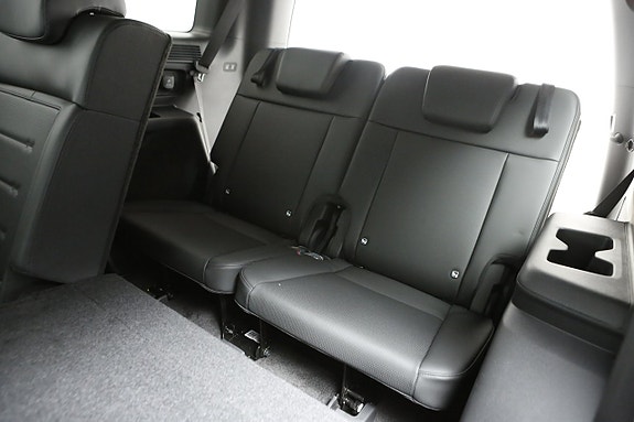 Hyundai Santa Fe 10 of 26