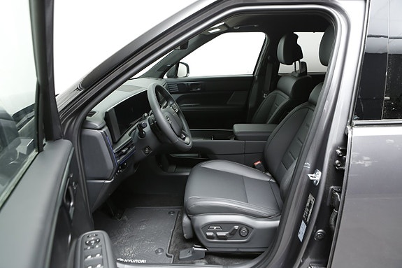 Hyundai Santa Fe 6 of 26