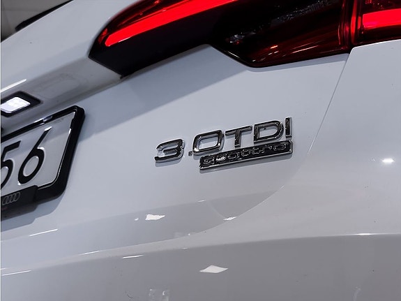 Audi A4 12 of 27