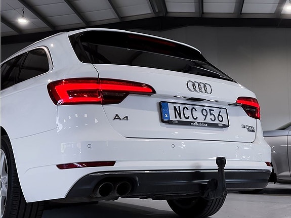 Audi A4 5 of 5
