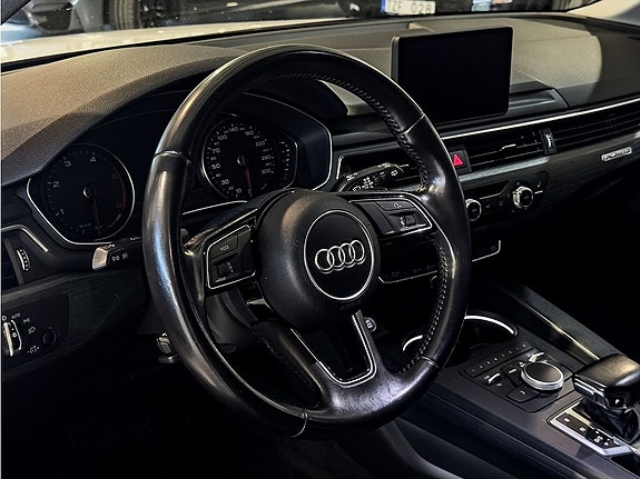 Audi A4 7 of 27