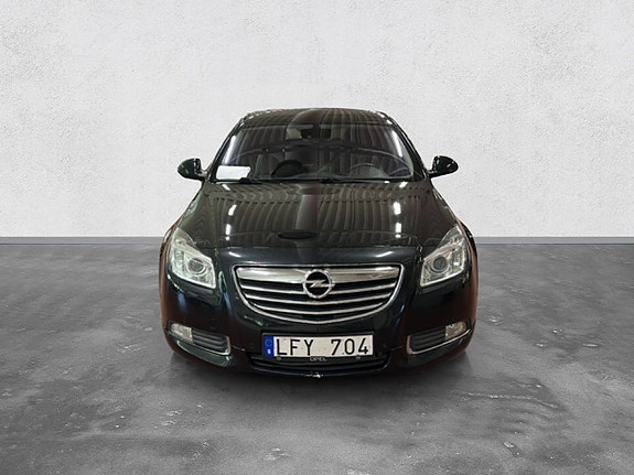 Opel Insignia 8 of 18