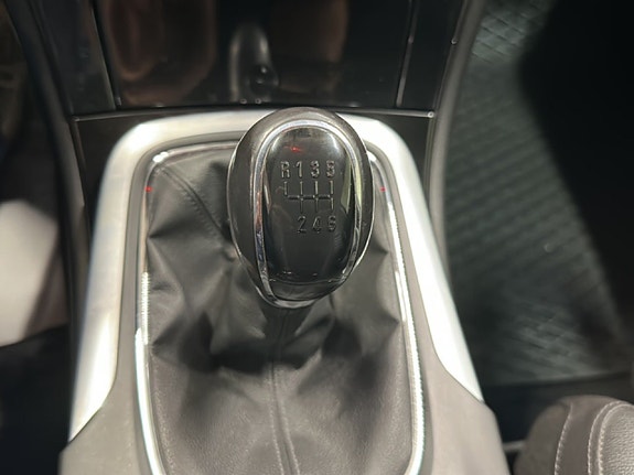 Opel Insignia 15 of 18