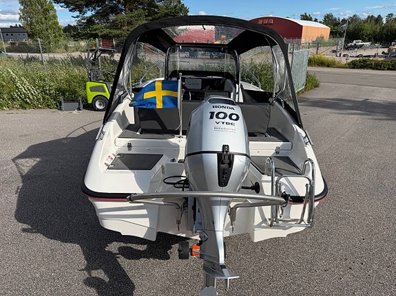 MICORE 53 MED HONDA 100 HK - 2024 19 TIMMAR 7 of 12