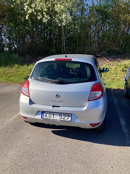 Renault Clio 2 of 4