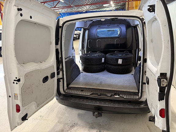 Renault Kangoo 11 of 13