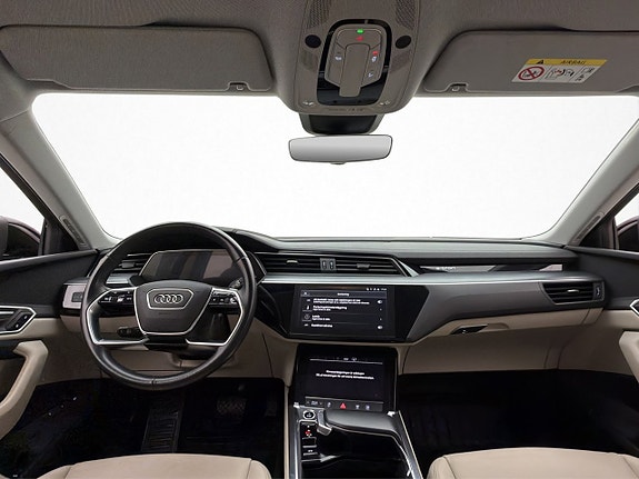 Audi e-tron 18 of 30