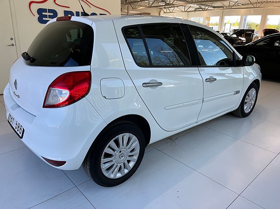 Renault Clio 4 of 6
