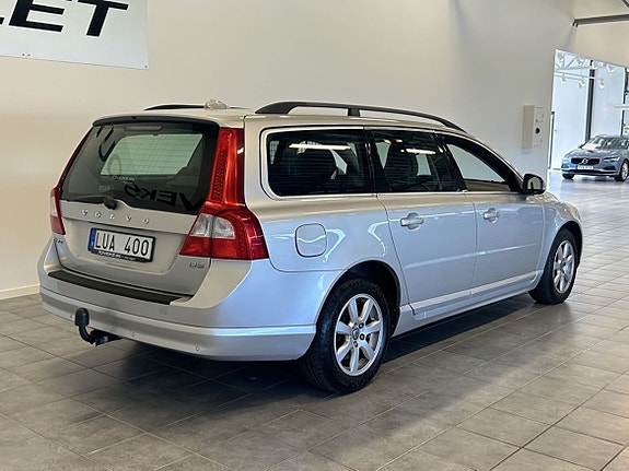 Volvo V70 5 of 5