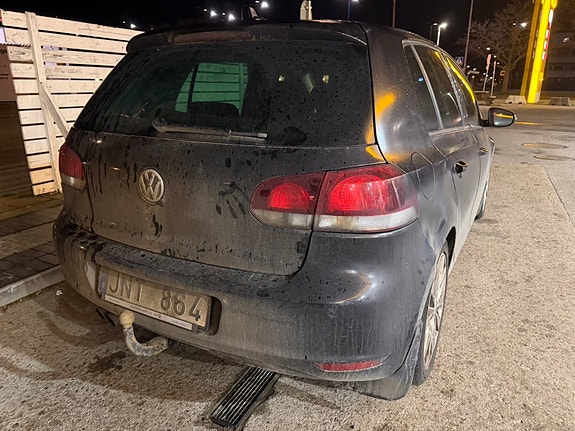 Volkswagen Golf VI 4 of 5