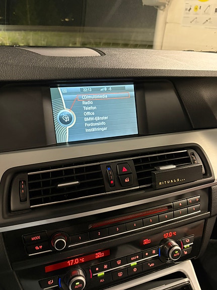 BMW 525d 14 of 16