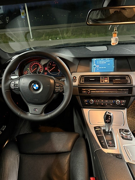 BMW 525d 5 of 16