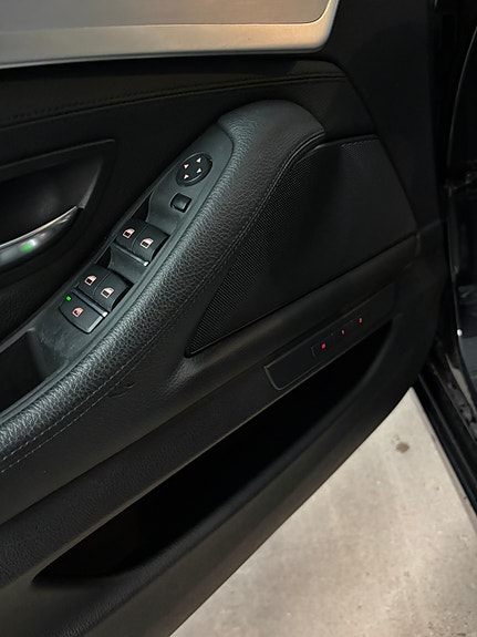 BMW 525d 9 of 16