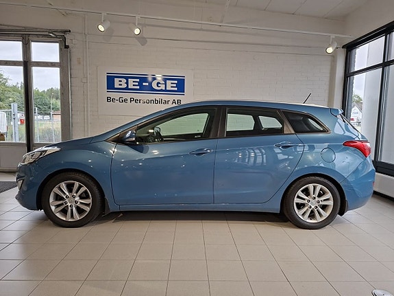 Hyundai i30 4 of 17