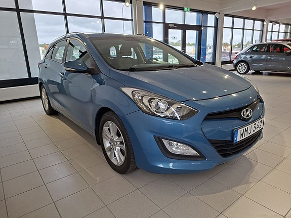 Hyundai i30 3 of 17