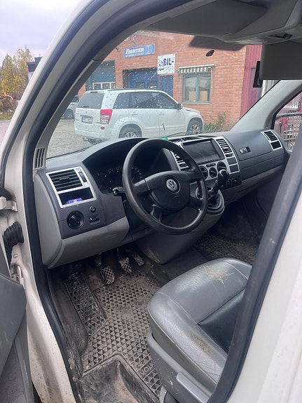 Volkswagen Transporter 6 of 6