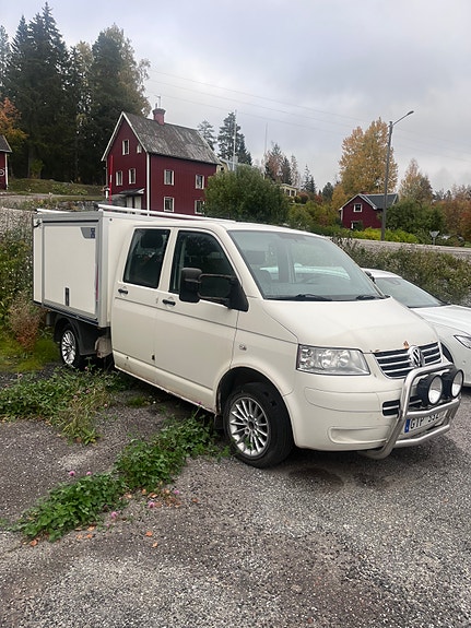 Volkswagen Transporter 2 of 6