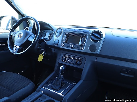 Volkswagen Amarok 7 of 18