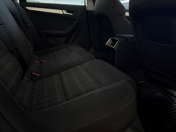 Audi A4 23 of 24