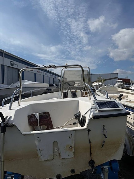 Väddö 450 utan motor - styrpulpet 4 of 5