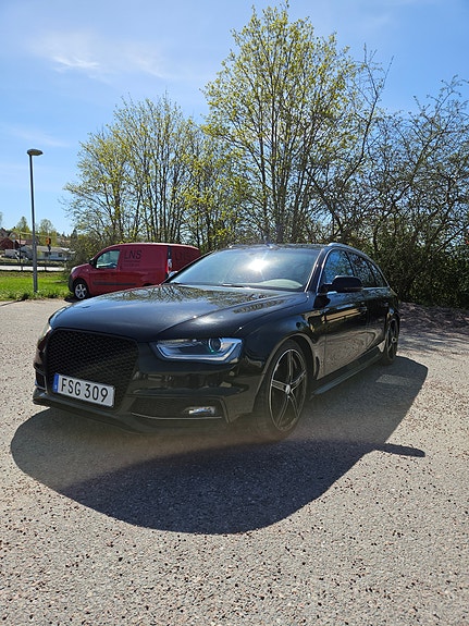 Audi A4 2 of 5