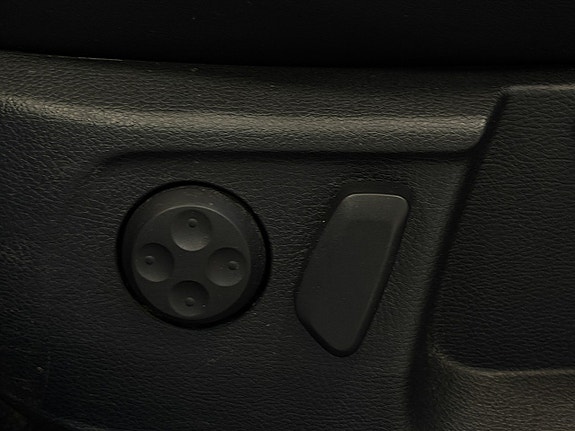 Volkswagen Passat 23 of 24