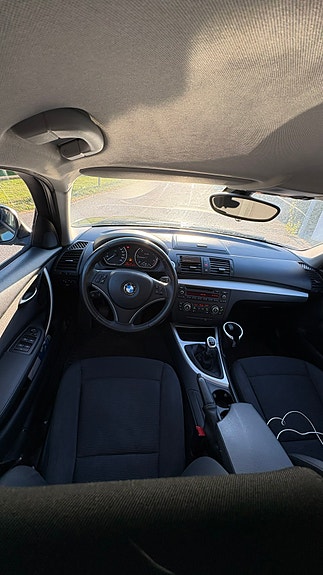 BMW 118d 5 of 5