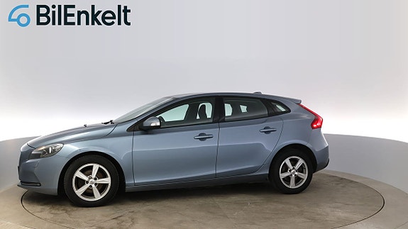 Volvo V40 30 of 30