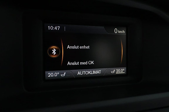 Volvo V40 25 of 30
