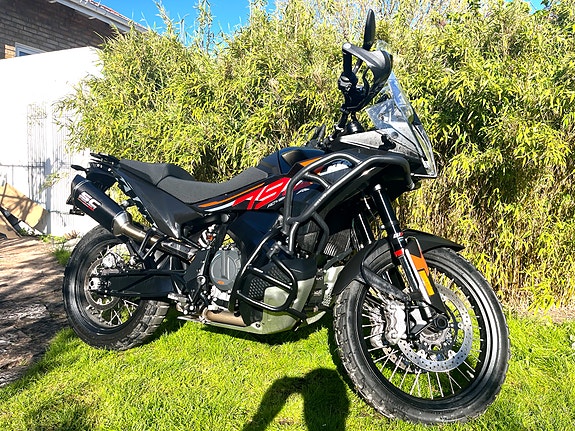 KTM 790 Adventure techpack 9 of 12
