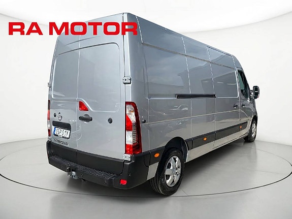 Nissan Interstar 4 of 5