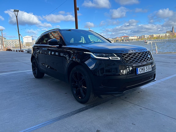 Land Rover Range Rover Velar 3 of 5