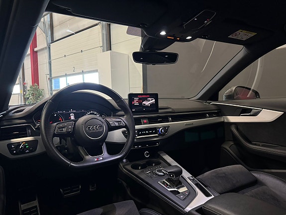 Audi A4 11 of 13