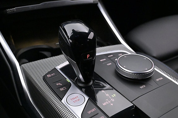 BMW 330e 19 of 27