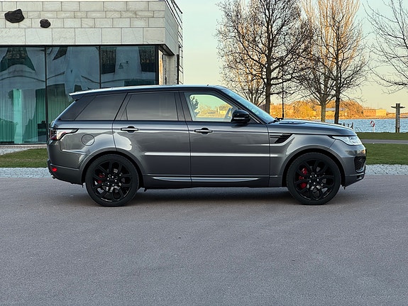 Land Rover Range Rover Sport 2 of 5