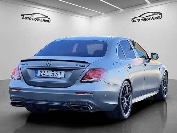 Mercedes-Benz E63 9 of 28