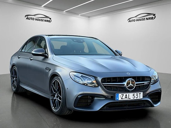 Mercedes-Benz E63 5 of 5