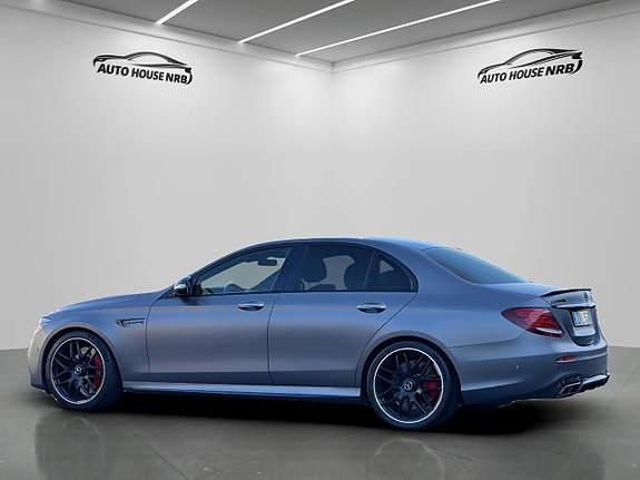 Mercedes-Benz E63 7 of 28