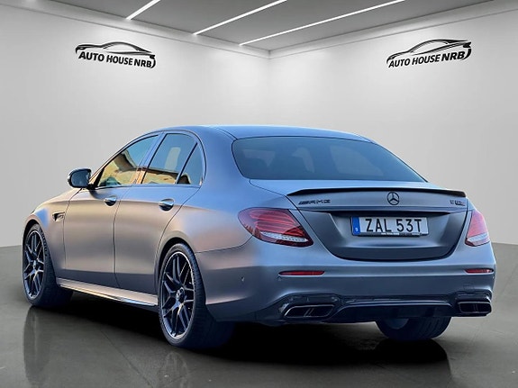 Mercedes-Benz E63 8 of 28