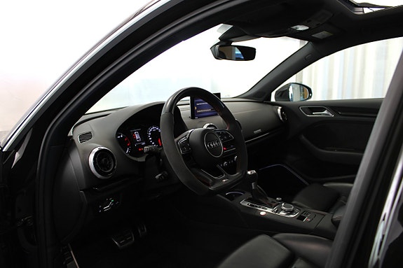 Audi RS3 17 of 30