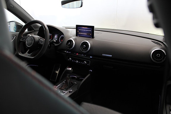 Audi RS3 15 of 30