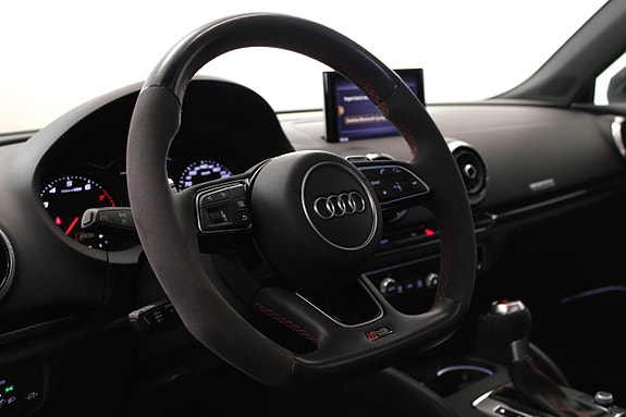 Audi RS3 18 of 30