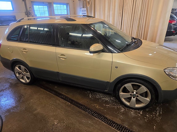 Skoda Fabia 4 of 5
