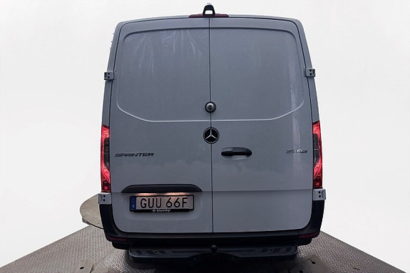 Mercedes-Benz Sprinter 211 7 of 27