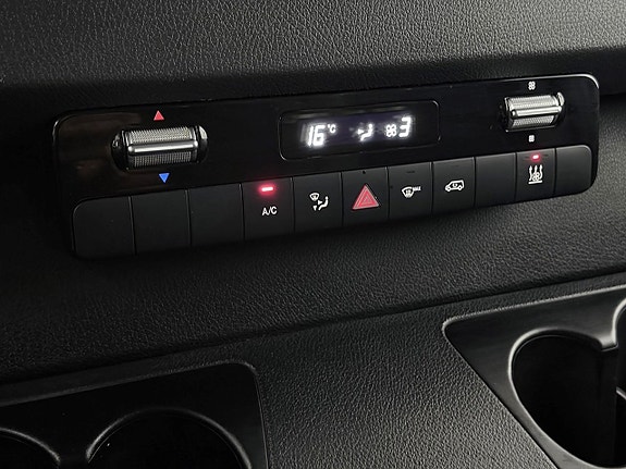 Mercedes-Benz Sprinter 211 25 of 27