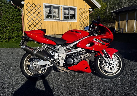 Suzuki TL1000S 3 of 6