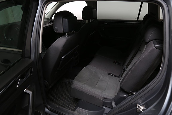 Volkswagen Tiguan Allspace 26 of 29